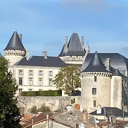 Villa Les Roches à Vanzay Extérieur photo