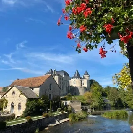 Villa Les Roches à Vanzay Extérieur photo